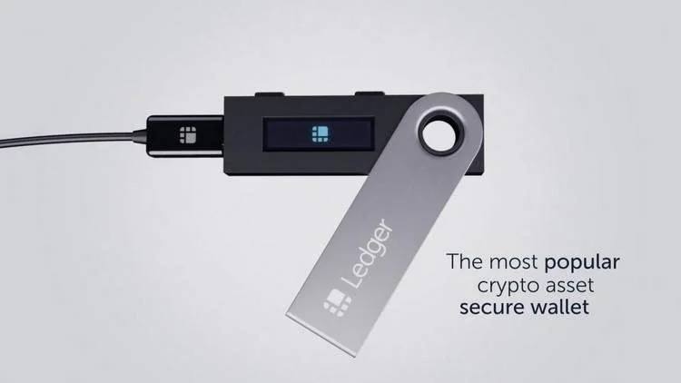 کیف پول غیر متمرکز چیست و بهترین آنها کدام است؟ کیف پول لجر (Ledger)
