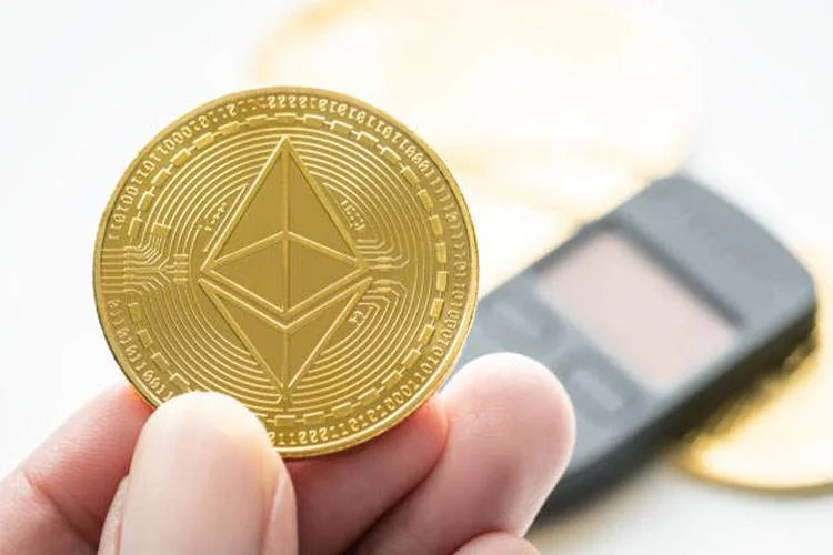 اتریوم (ETH)