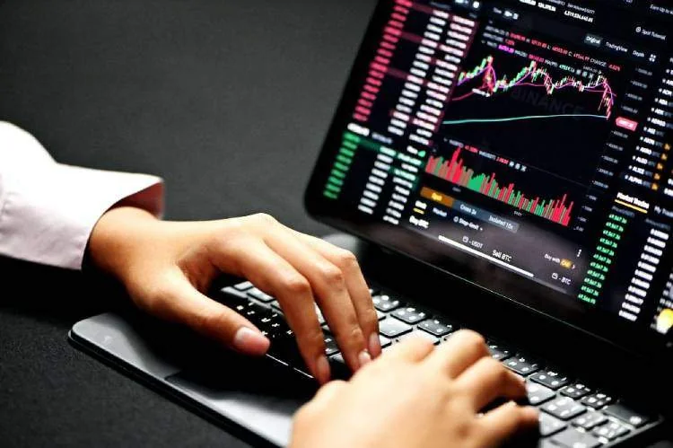 ساختار بازار در معاملات چیست؟ آشنایی با شناسایی ساختار بازار