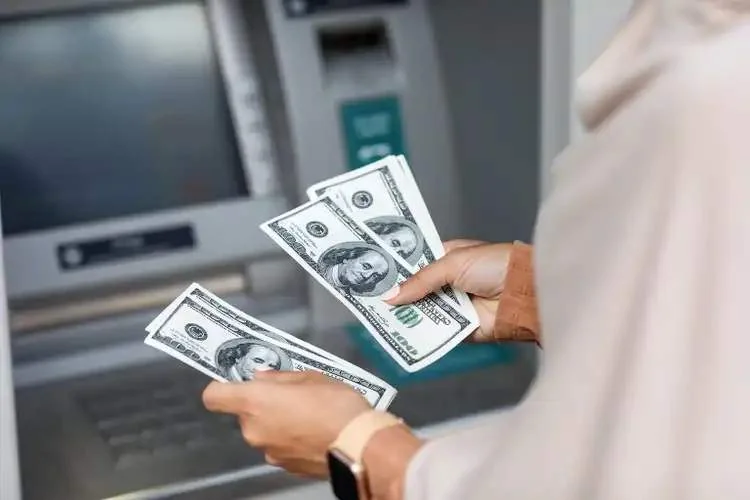 انواع روشهای ارسال پول به خارج از کشور کدام راه ارزانترین روش برای انتقال پول به خارج از کشور است؟